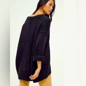 Free People Oversized Brookside Tunic Sweater
In Black
